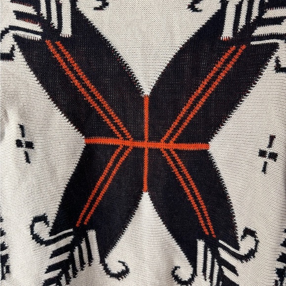 Doe & Rae Aztec Print Cardigan Sweater - Picture 6 of 9